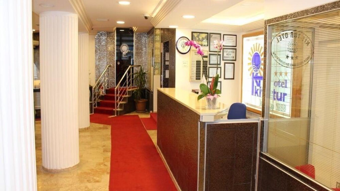 Kit-Tur Hotel