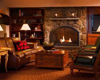 North Conway Grand Hotel - North Conway - Living room