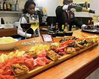 Roma Hotel & Restaurant - Libreville