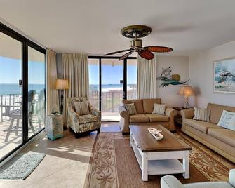 Edgewater Beach and Golf Resort by Southern Vacation Rentals - Panama City Beach - Living room
