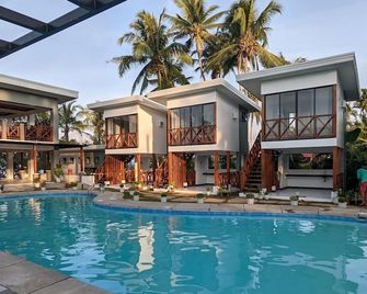 Bakawan Hideaway Resort & Restaurant - Sogod - Piscina