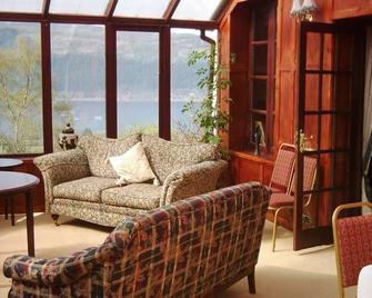 The Craigdarroch Inn - Inverness - Living room