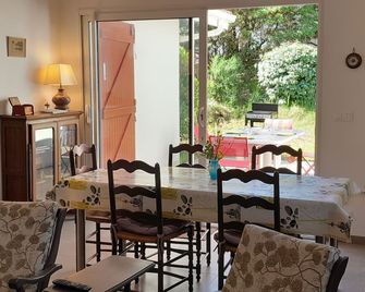 Maison spacieuse à Capbreton, proche port et plages, jusqu'à 6 personnes - FR-1-239-1122 - Capbreton - Comedor