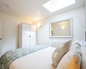 The Townhouse - Free Parking & Wi-Fi - Stratford-upon-Avon
