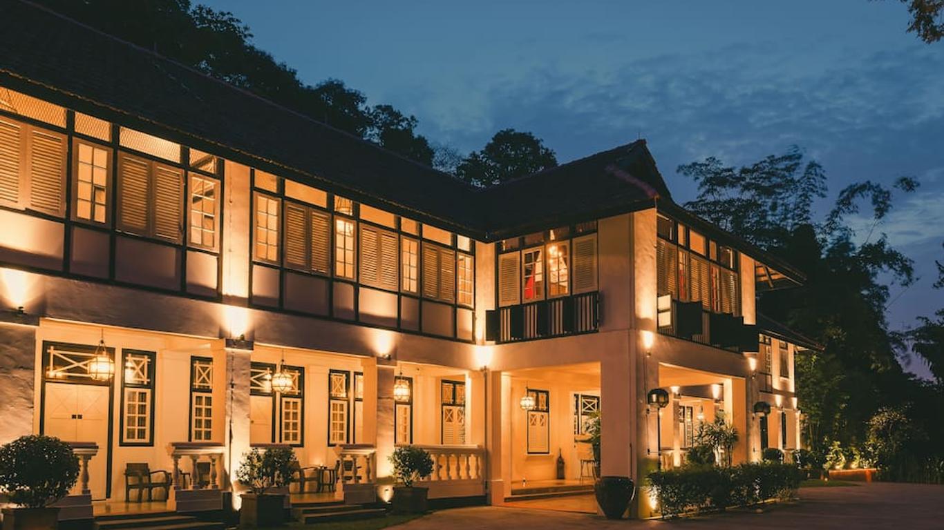 Labrador Villa