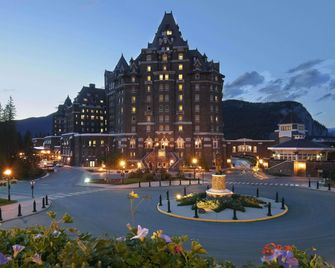 Fairmont Banff Springs - Banff - Rakennus