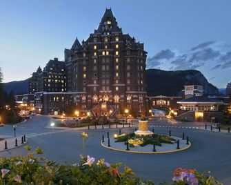 Fairmont Banff Springs - Banff - Building