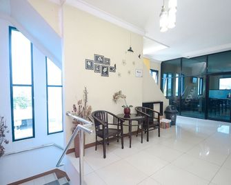 Airy Sadang Veteran 1 Purwakarta - Purwakarta - Lobby