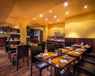 Hotel am Wilhelmsplatz - Stuttgart - Restaurante