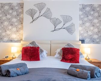 Beecroft Lodge - פיינטון - חדר שינה