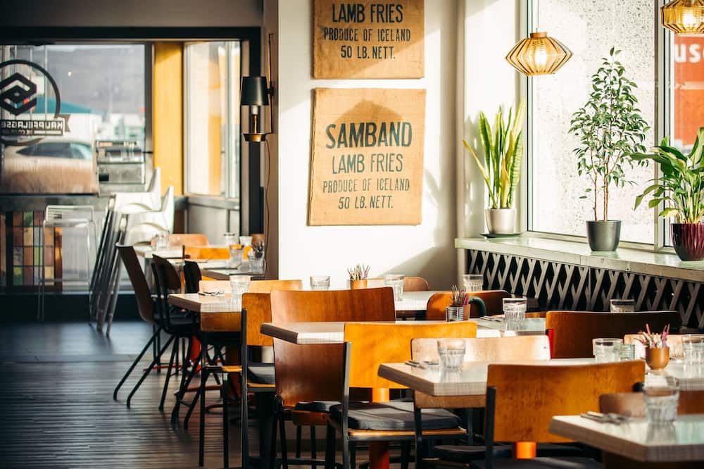 هيلديبراند هوتل