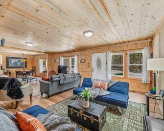 Downtown Mentone - Baileys Bungalow - Mentone - Sala de estar
