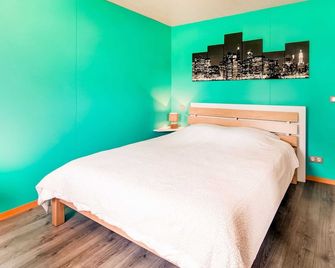 Holiday house with sauna and terrace - Durbuy - Slaapkamer