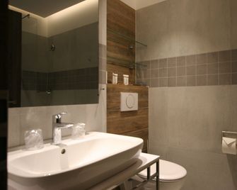 Parkhotel Residenz - Sankt Peter-Ording - Bathroom