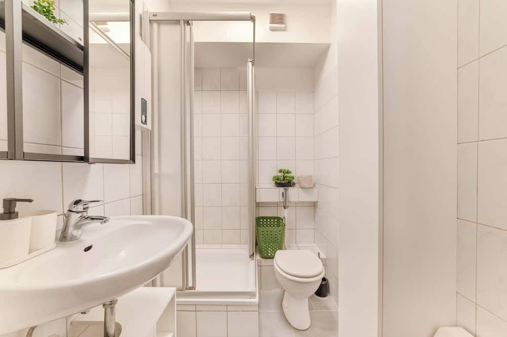 Eco Retreat Spacestays - Smart Tv - Wifi - ايسن