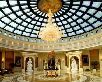 Zhejiang Tianducheng French Themed Resort - האנגג'ואו - לובי