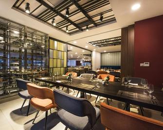 Novotel Suites Hanoi - Hanoi - Restaurante