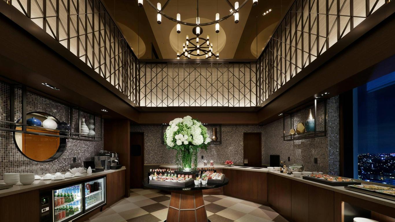 يوكوهاما باي شيراتون هوتل آند تاورز