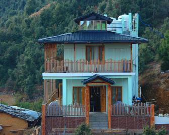 Veda Inn - Chakrāta