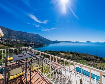 Apartments Sandito - Млини - Балкон