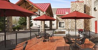 Greentree Extended Stay Eagle/Vail Valley - Eagle - Patio
