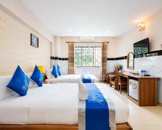 Hong Phat Hotel - Ho Chi Minh City - Bedroom