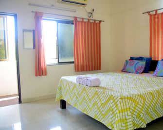 Hotel sabera residency - Ratnagiri - Ložnice