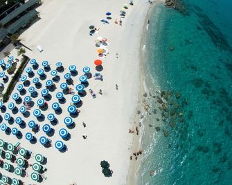 Tonicello Hotel Resort & Spa - Capo Vaticano - Playa