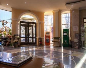K-Vizit Hotel - San Petersburgo - Lobby