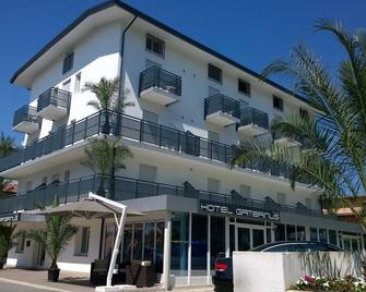 Hotel Gambrinus - Lignano Sabbiadoro - Building