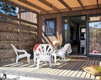 Camping Bella Vista - Calvi - Patio