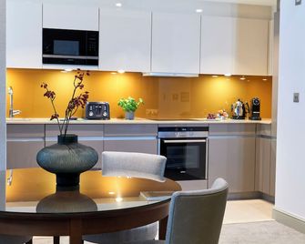 Cheval Calico House - London - Kök