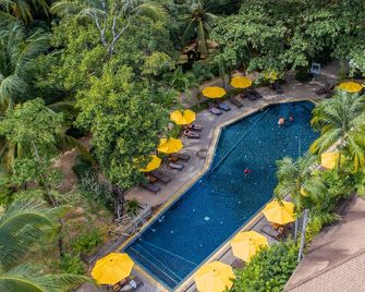 Nai Yang Beach Resort & Spa (Sha Plus+) - Sakhu - Piscina