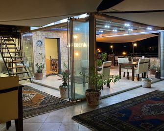 Rebetika Hotel - Selçuk - Lobby