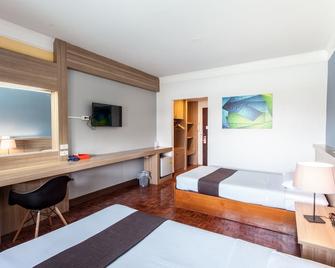 Asia Lampang Hotel - Lampang - Habitación