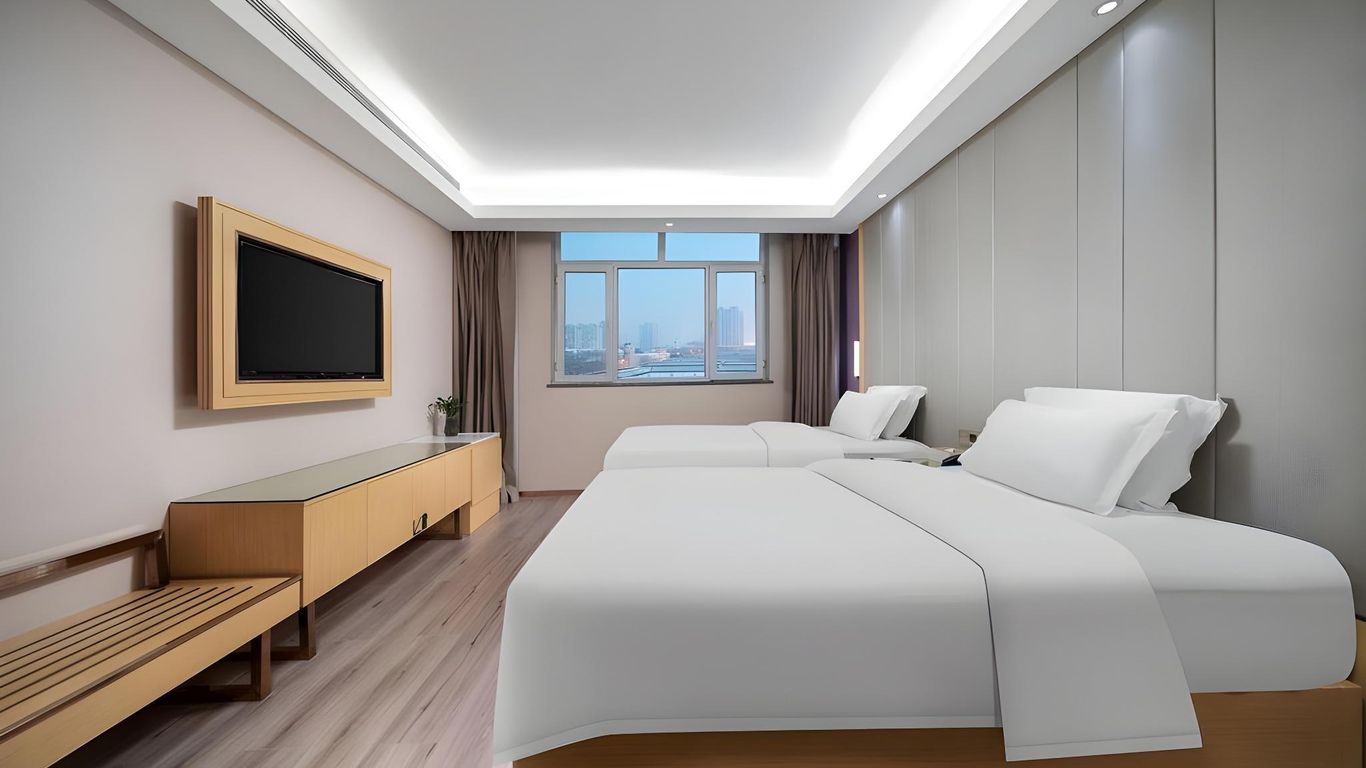 Lavande Hotels Urumqi Diwopu International Airport