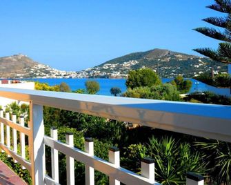 Papafotis Apartments & Suites - Álinda - Balcony