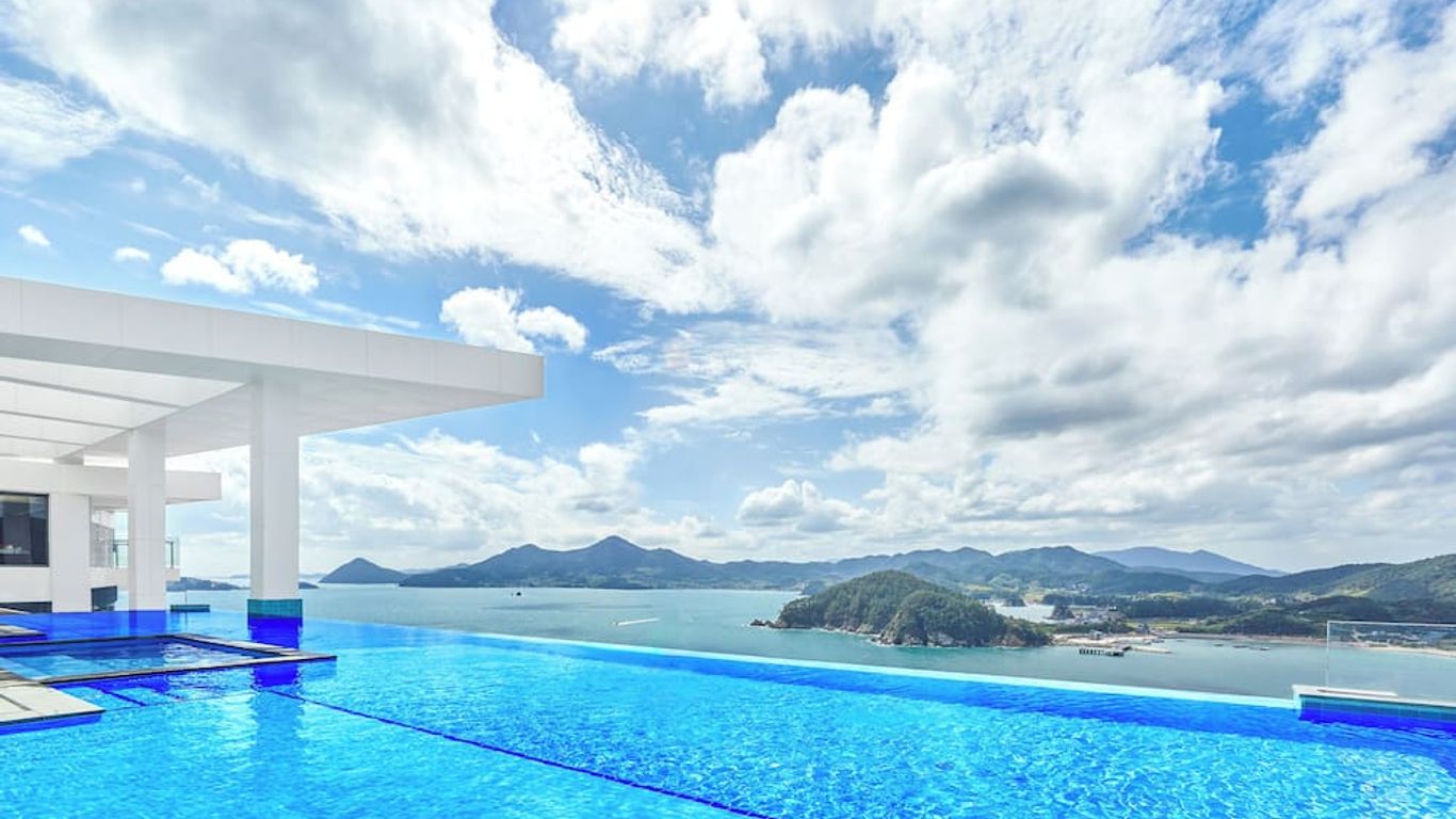 Hanwha Resort Geoje Belvedere