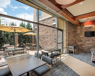 Hyatt Place Reno-Tahoe Airport - Reno - Restaurant