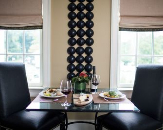 Delamar Southport - Southport - Essbereich