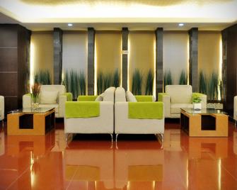 Pandanaran Hotel Semarang - Semarang - Lobby