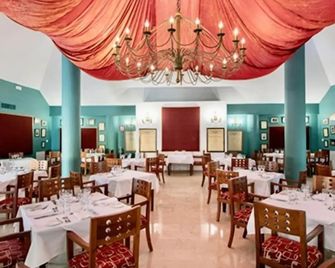 Kc Residence - San Rafael del Yuma - Restaurant