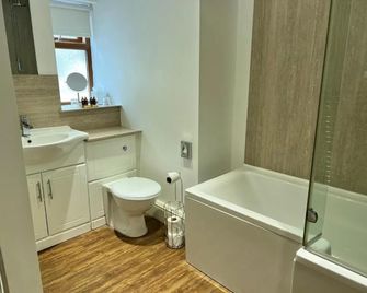 The Gower Hotel - Swansea