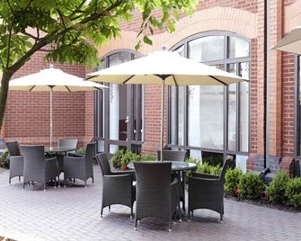 Novotel Ipswich Centre - Ipswich - Патіо