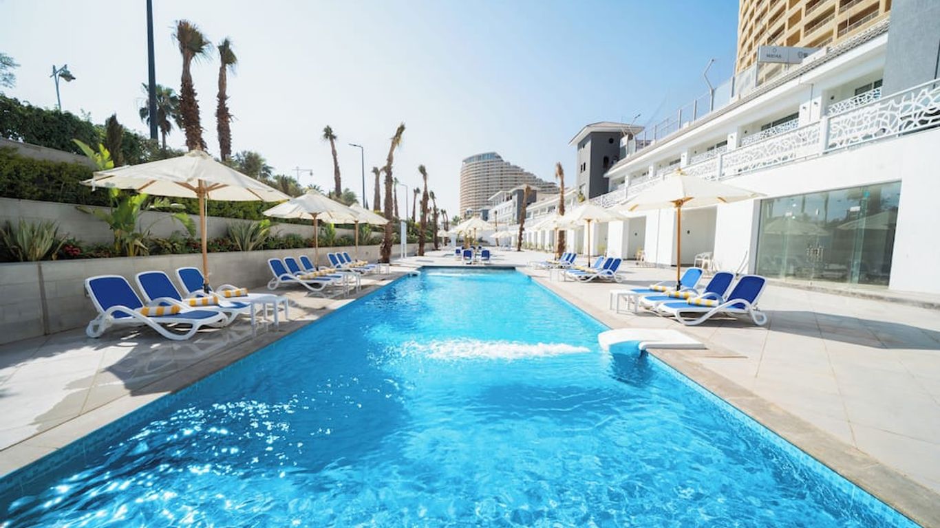 Porto Sokhna Beach Resort