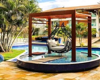Hotel Village Premium Campina Grande - Campina Grande - Pool