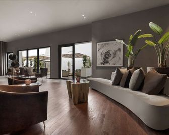 Hilton Porto Gaia - וילה נובה דה גאיה - טרקלין