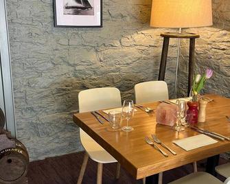 Smugglers Haunt Hotel - Brixham - Dining room
