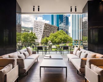 Pullman Tbilisi Axis Towers - Tiflis