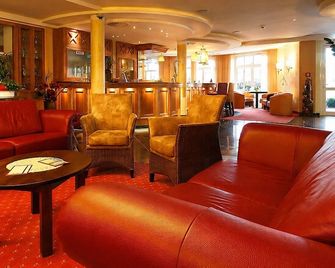 Landgasthof Alte Post - Aurich - Lounge